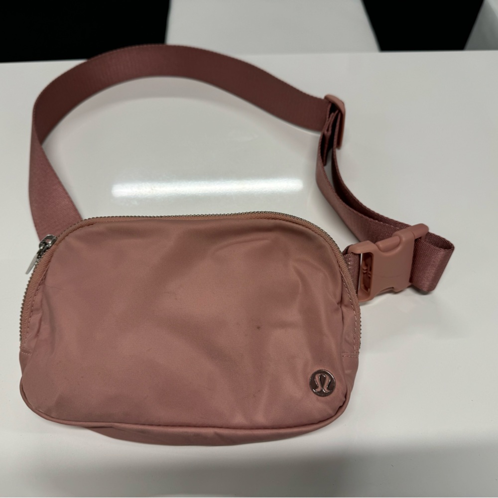 Lululemon Pink Waistbag